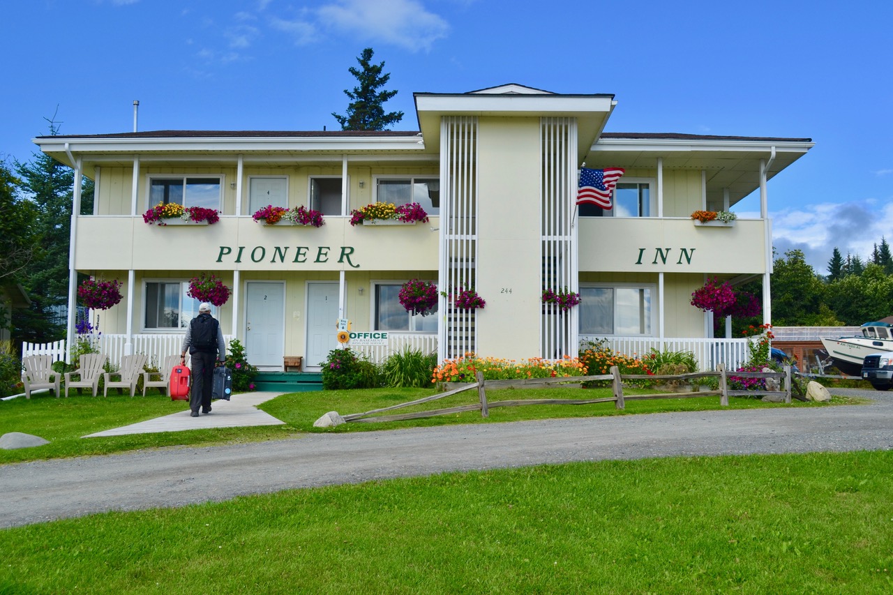Pioneer Inn Friendly, Modest Lodging in Downtown Homer, Alaska